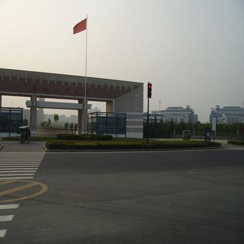 合肥工業(yè)學院（報告廳數(shù)字討論、攝像跟蹤會議系統(tǒng)）